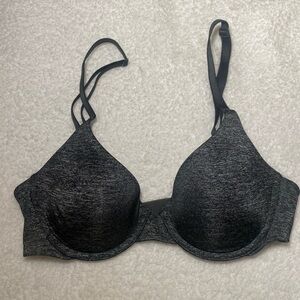 Victoria’s Secret Bra Uplift Semi Demi 32A Excellent Lightly Used